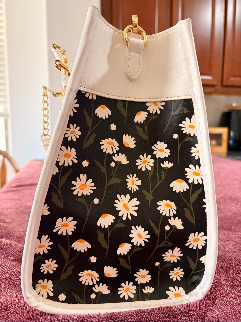 Betsey Johnson Black Tote with Cream Trim & White Daisy Print - Picture 6 of 11